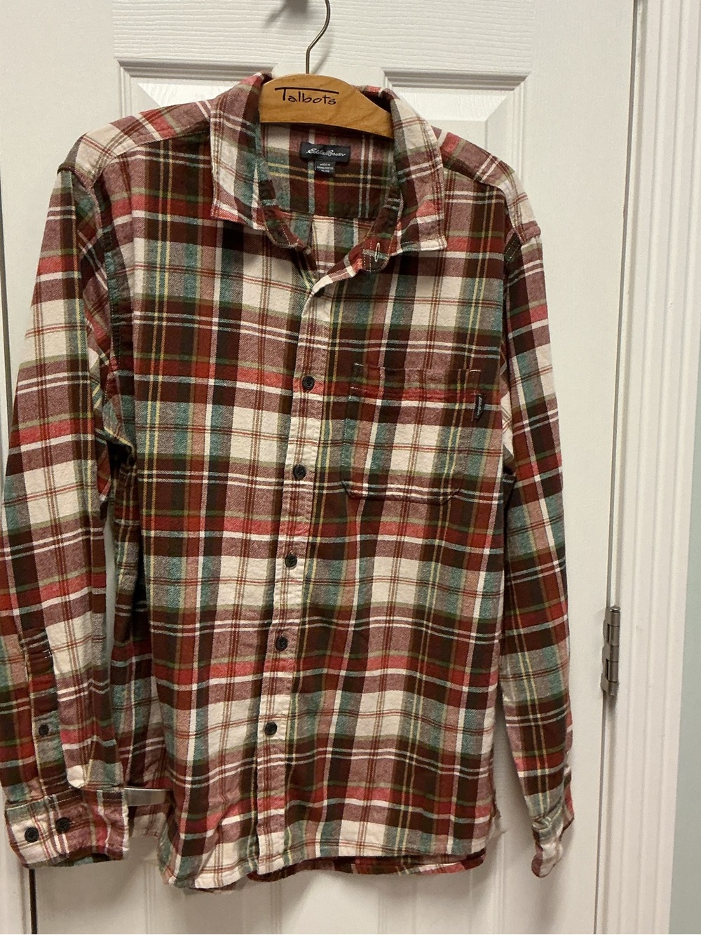 Eddie Bauer Men’s SZ XL Multicolor Plaid Long Sleeve Collared Button-Down hiking